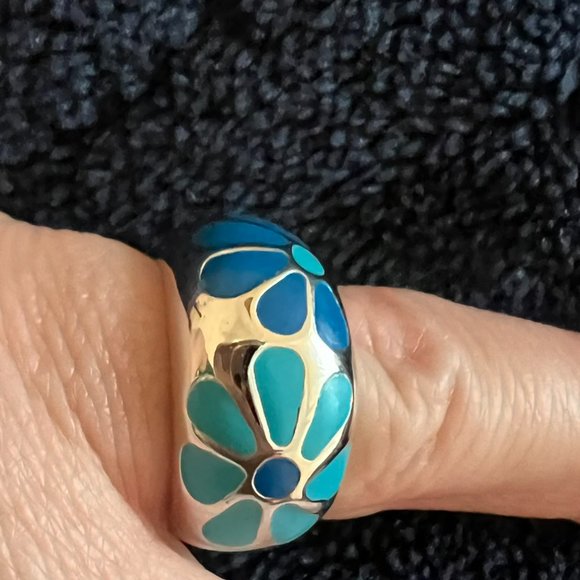 Sterling Silver - Enamel Flower Pattern Size 6 Ring & Matching Earrings - Picture 2 of 6